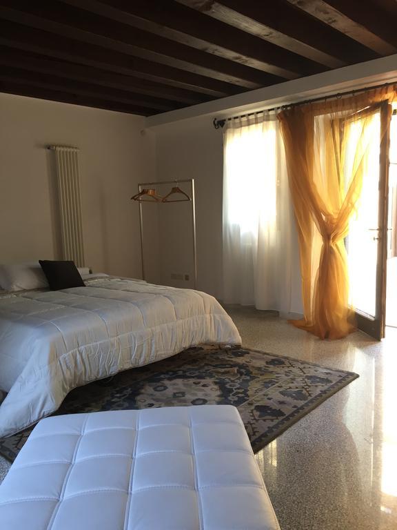 Ca'Bert Villa Dei Glicini Castelnuovo del Garda Exterior foto