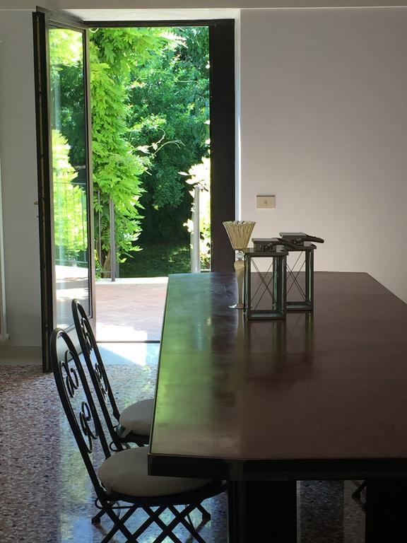 Ca'Bert Villa Dei Glicini Castelnuovo del Garda Exterior foto