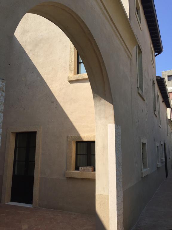 Ca'Bert Villa Dei Glicini Castelnuovo del Garda Exterior foto