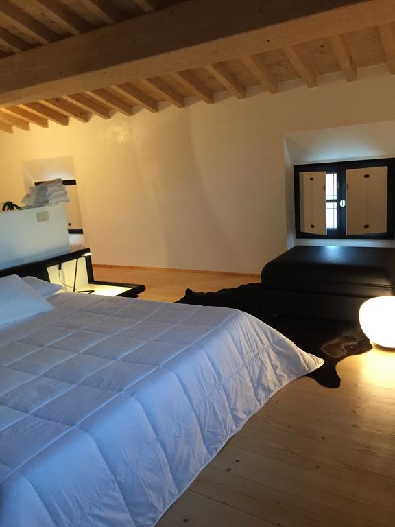 Ca'Bert Villa Dei Glicini Castelnuovo del Garda Exterior foto