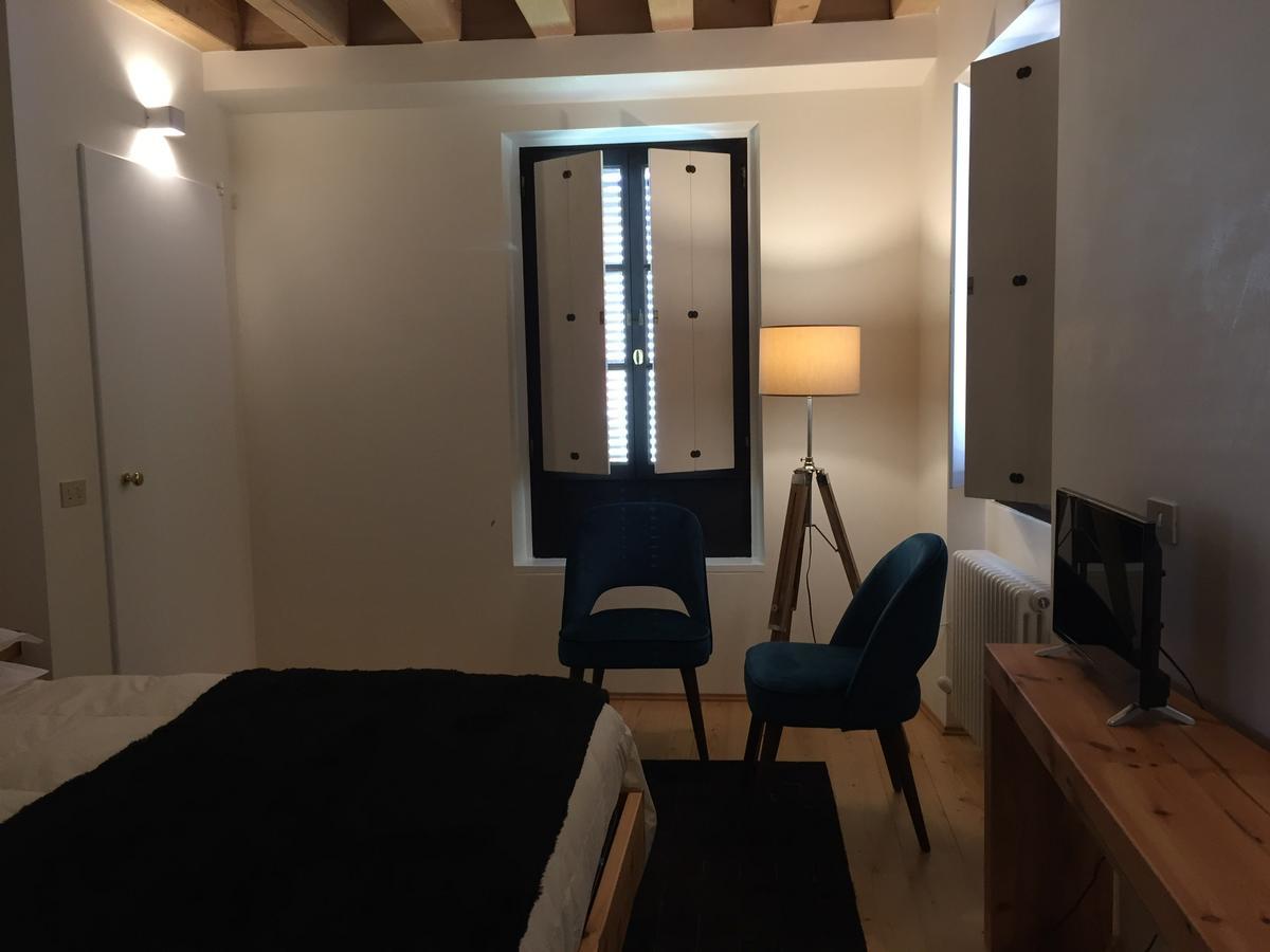 Ca'Bert Villa Dei Glicini Castelnuovo del Garda Exterior foto