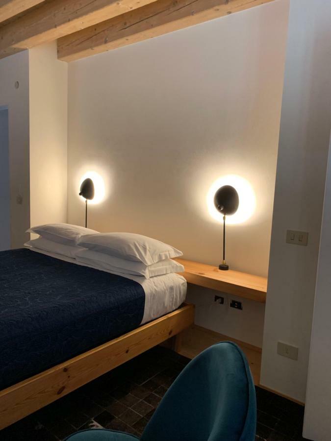 Ca'Bert Villa Dei Glicini Castelnuovo del Garda Exterior foto