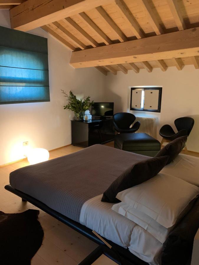 Ca'Bert Villa Dei Glicini Castelnuovo del Garda Exterior foto